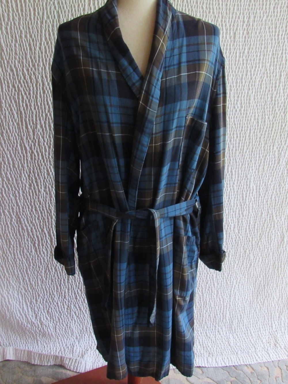 Sears Vintage Mens Robe Blue Plaid Tie Snaps for Belt S M L 42 44
